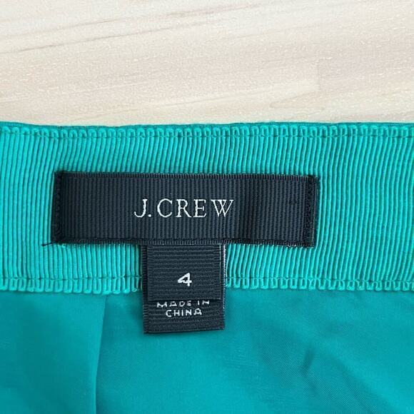 J.Crew Matelasse Drop-Waist Mini Skirt in Green 100% Cotton, Size 4 - Picture 3 of 8